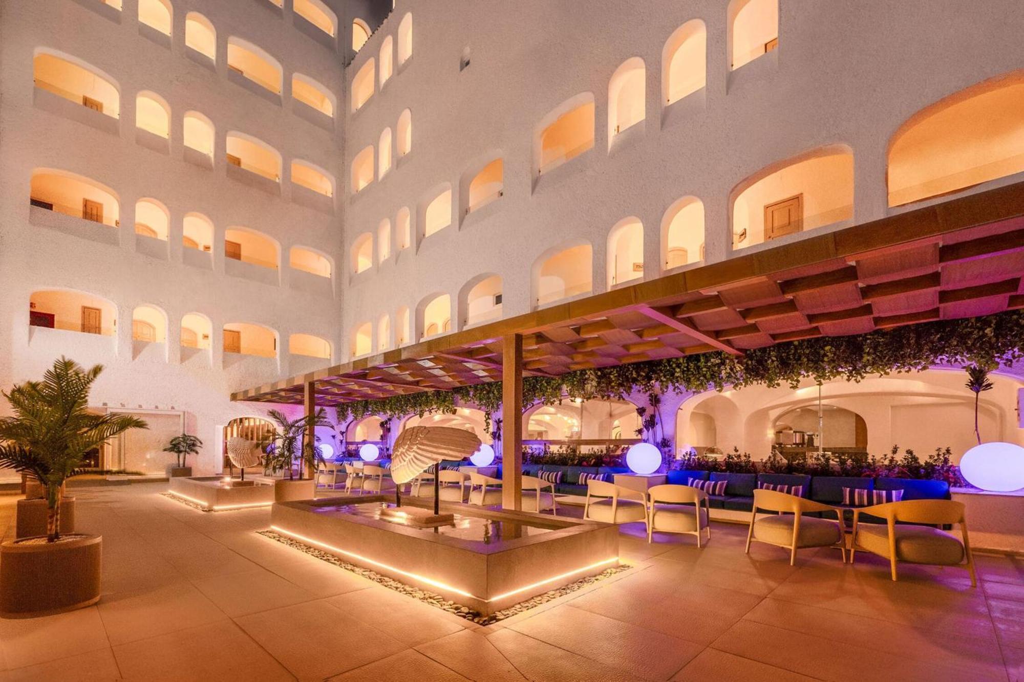 Gr Solaris Caribe Hotell Cancún Exteriör bild