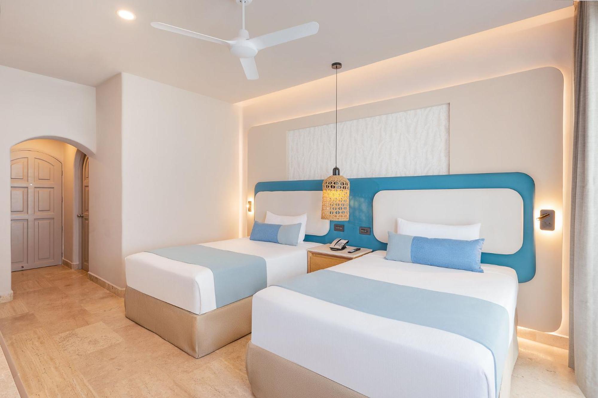 Gr Solaris Caribe Hotell Cancún Exteriör bild